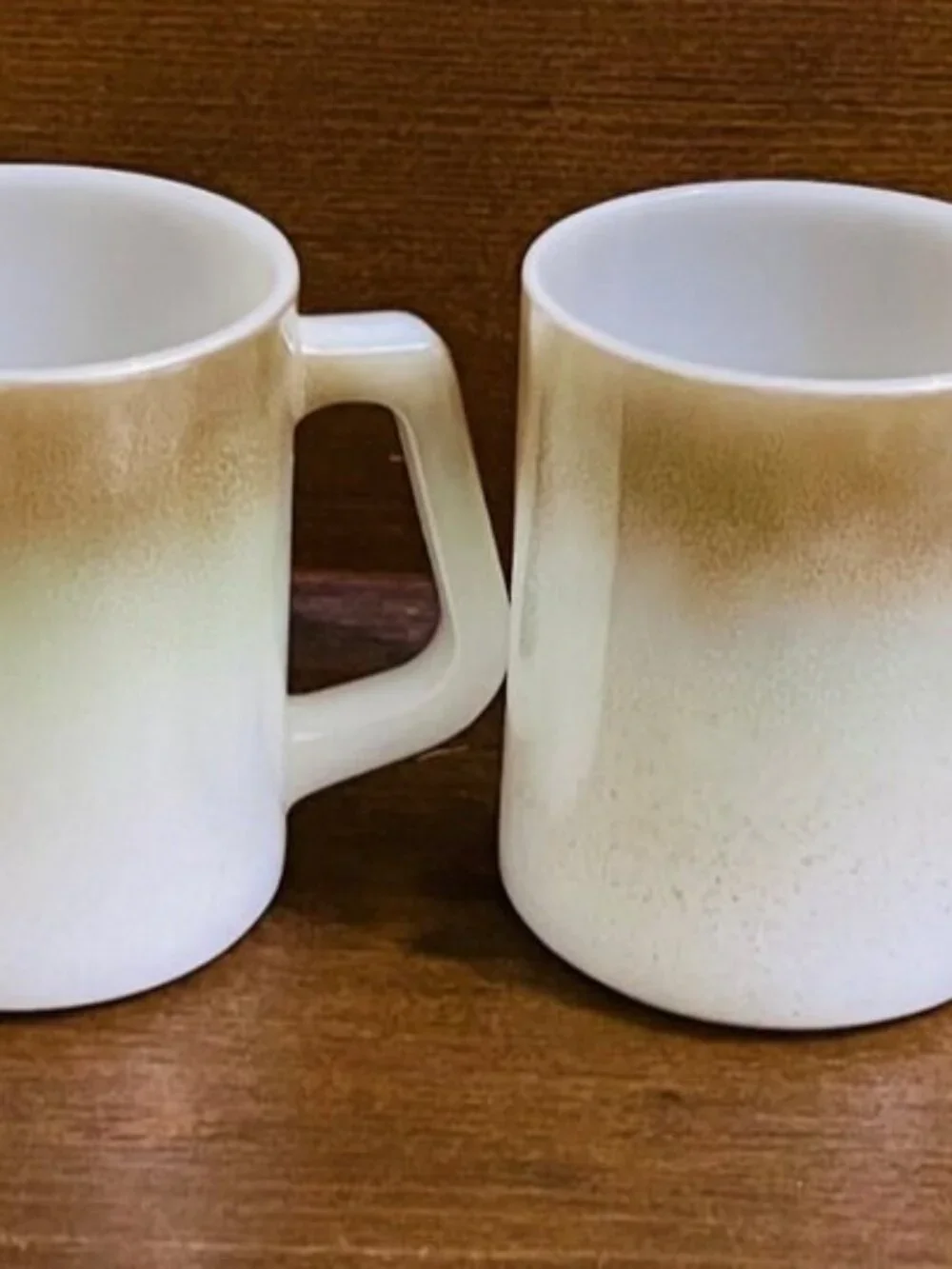 Federal Mesa Moss Ombre Milk Glass Mugs Mugs Set of 4